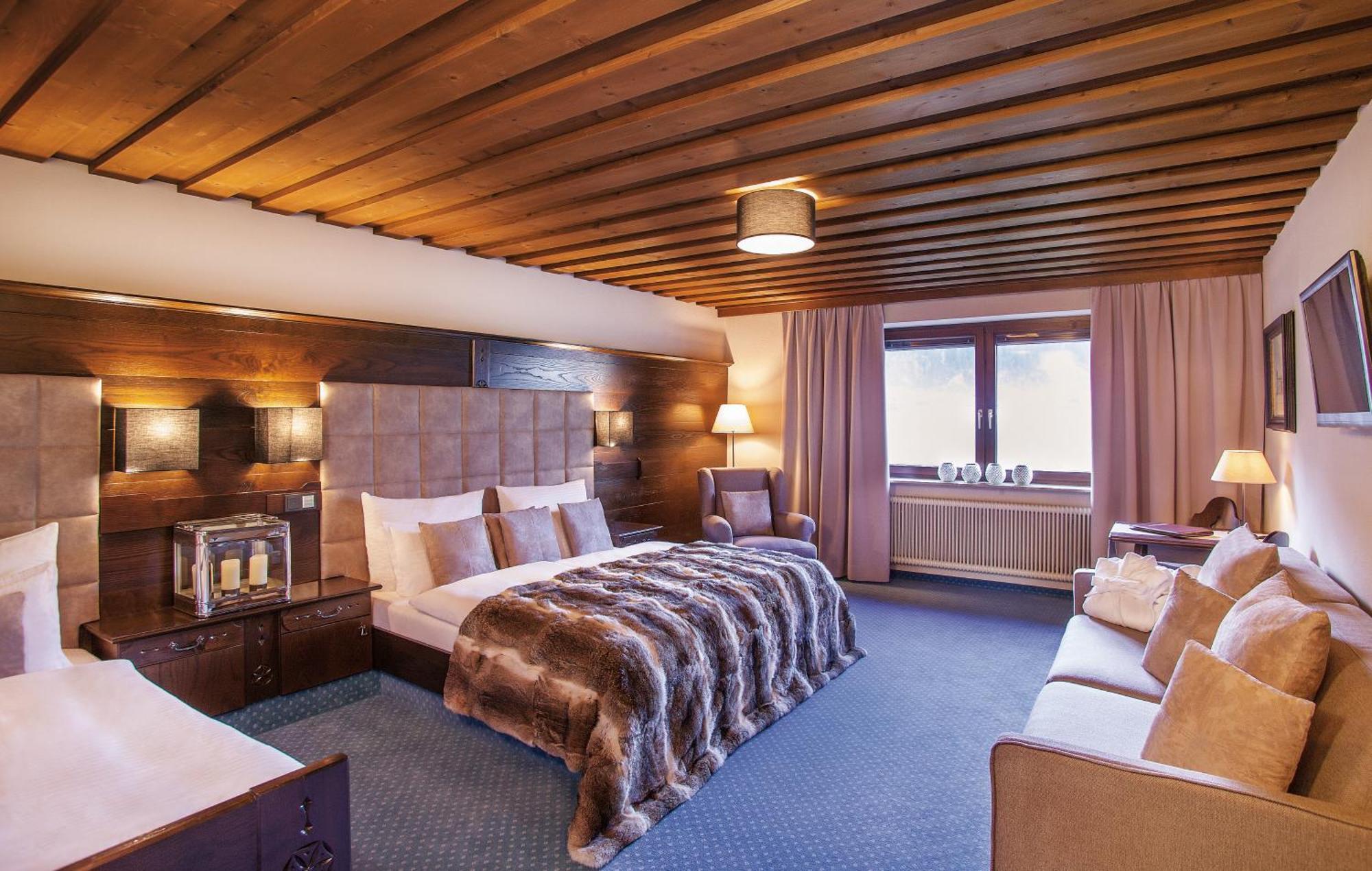 Boutiquehotel Saeumler 齐勒河谷采尔 外观 照片