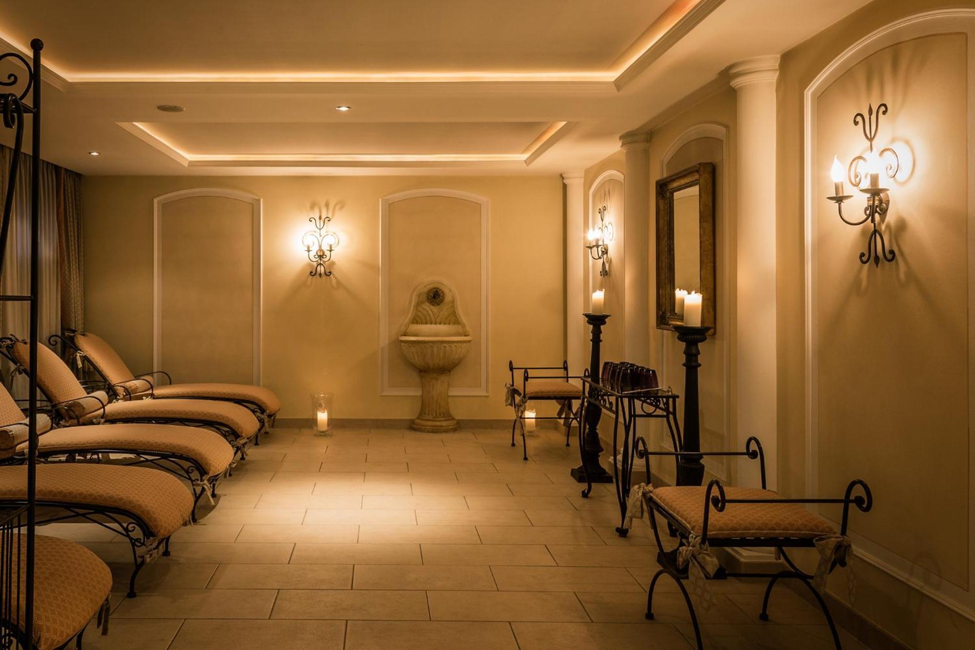 Boutiquehotel Saeumler 齐勒河谷采尔 外观 照片